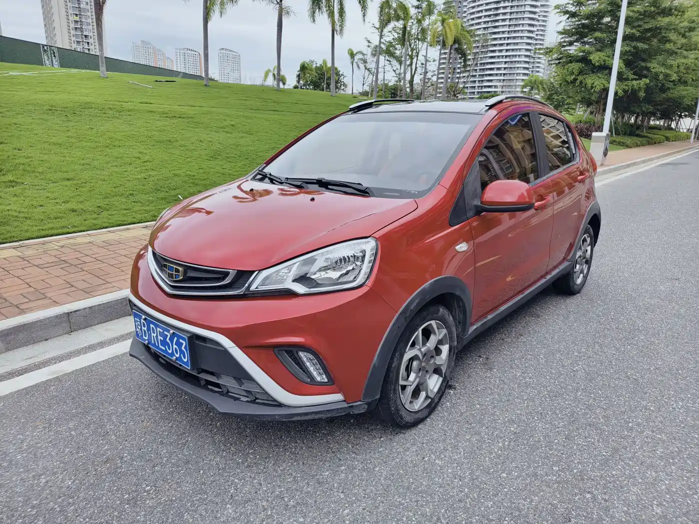 Geely Yuanjing X1 2018 2017 1.3L Auto Player Edition