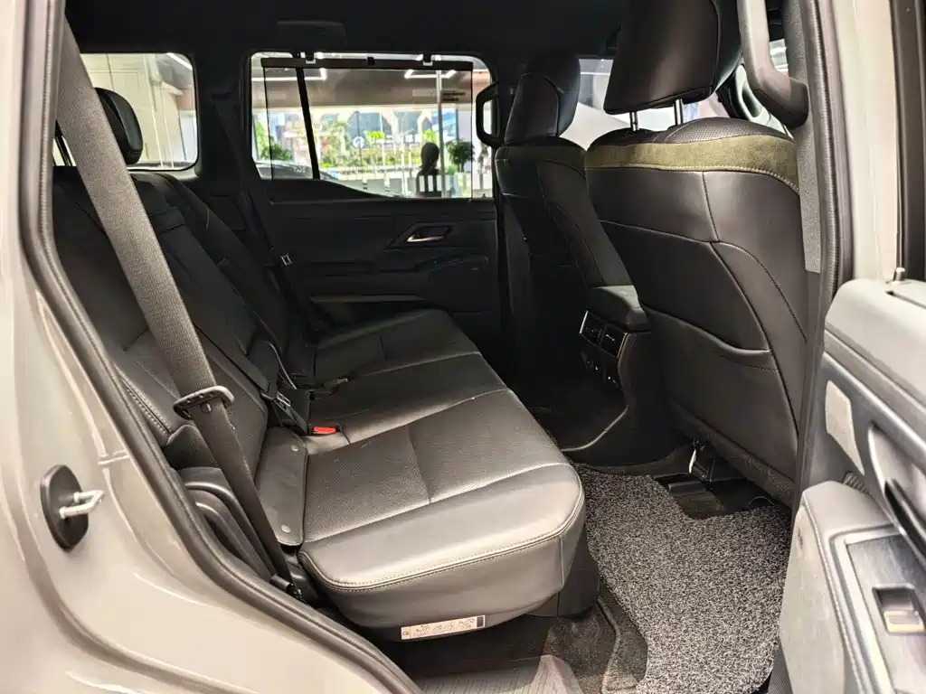 Lexus GX 2024 2024 OVERTRAIL Summit Edition
