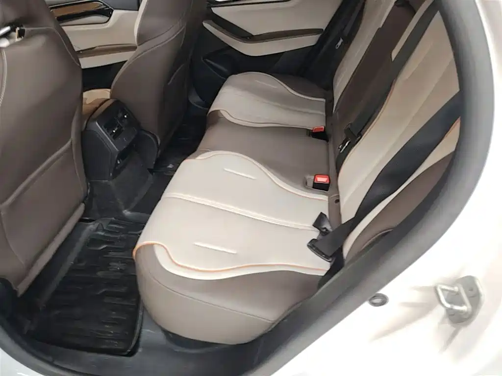 BYD Qin PLUS 2023 Champion Edition EV 510KM Leading Type фото 17