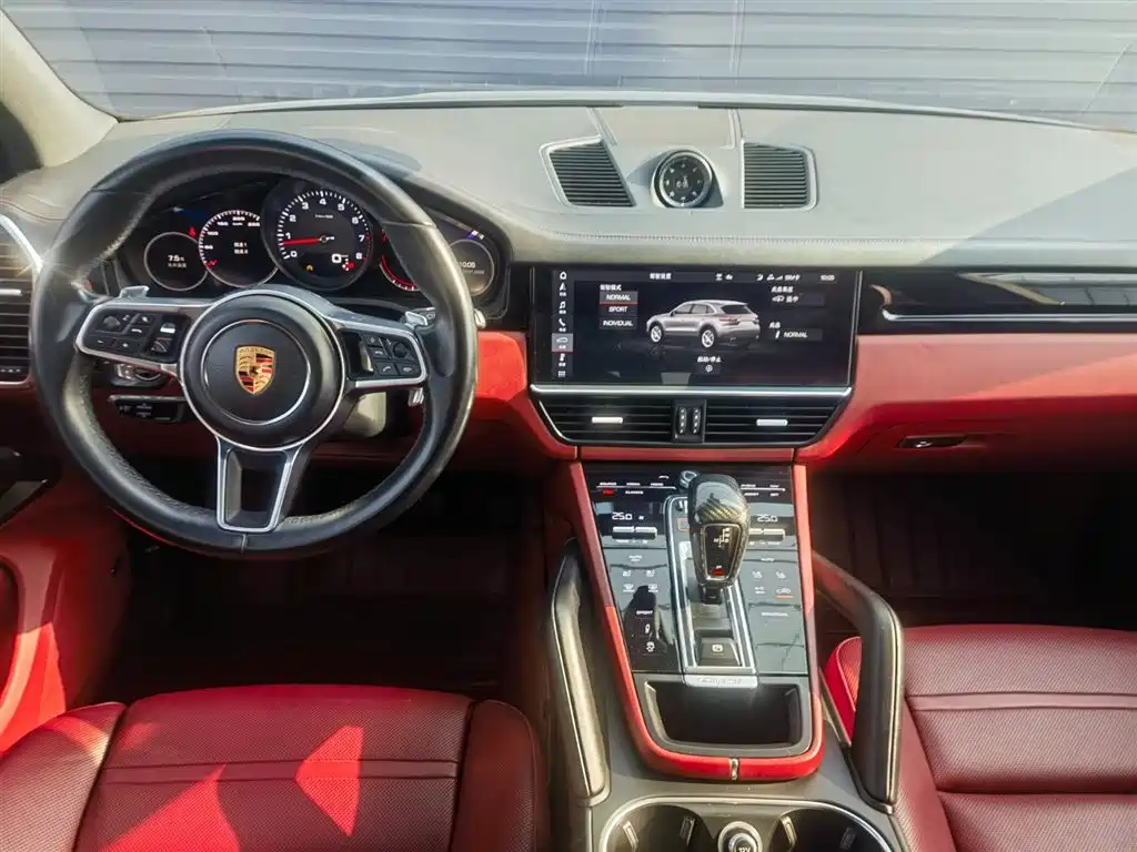 Porsche Cayenne 2019 Cayenne 3.0T фото 6