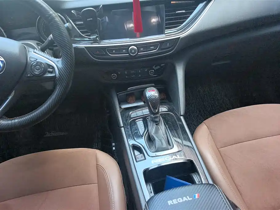 Buick Regal 2019 20T Elite China VI фото 16