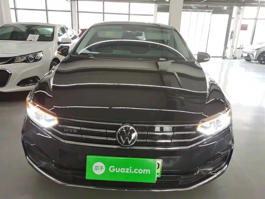 Volkswagen Magotan GTE Plug-in Hybrid 2022 GTE Luxury фото 19