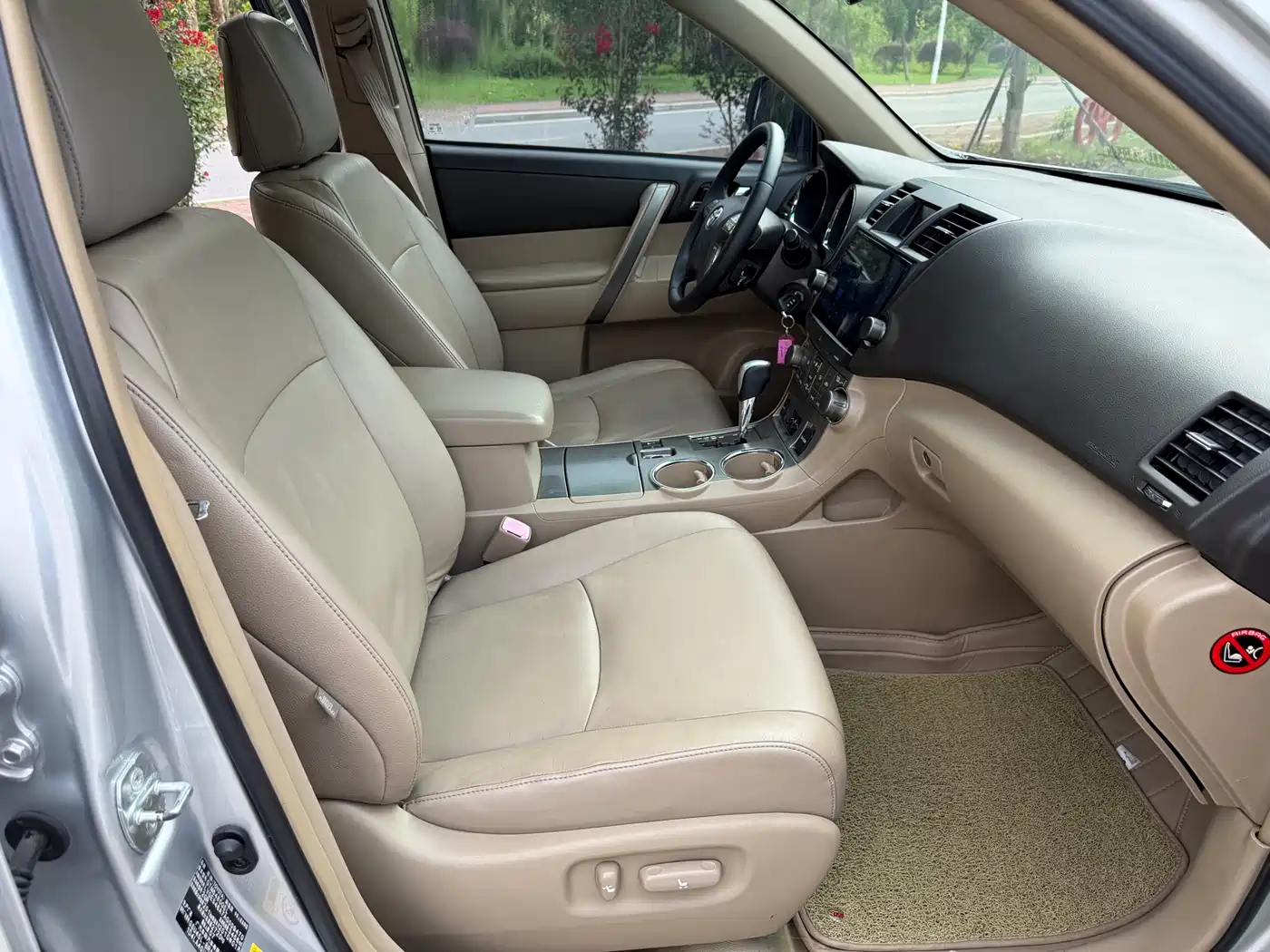 Toyota Highlander 2010 2009 3.5L 4WD 7-seater Luxury Edition