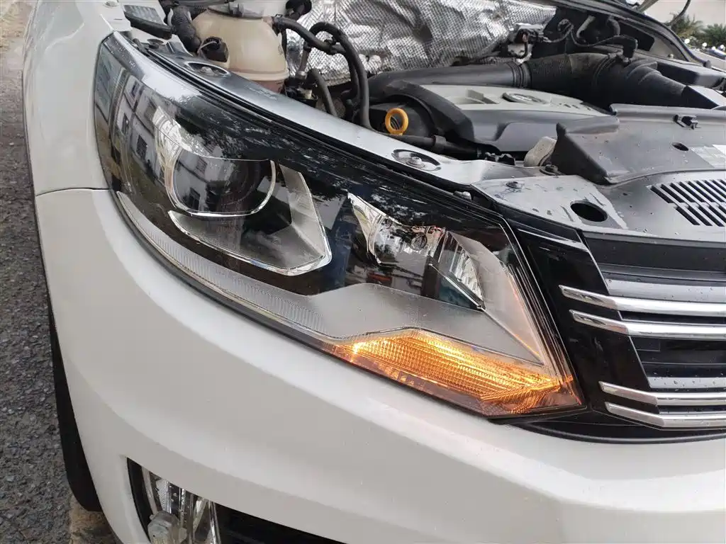 Volkswagen Tiguan 2016 Model 300TSI Automatic 2WD Trend Edition фото 29