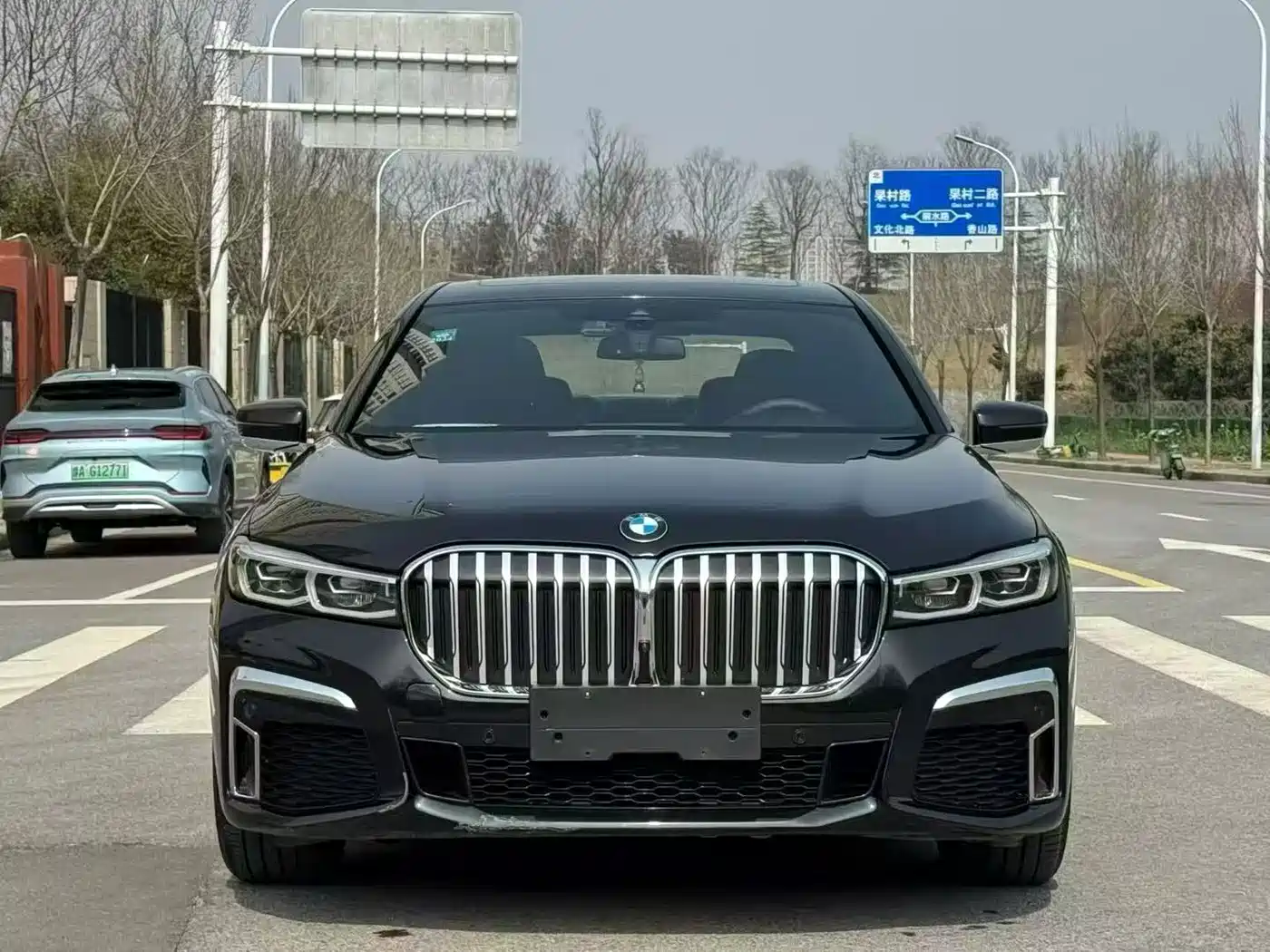BMW 7 Series 2019 730Li M Sport Package фото 2
