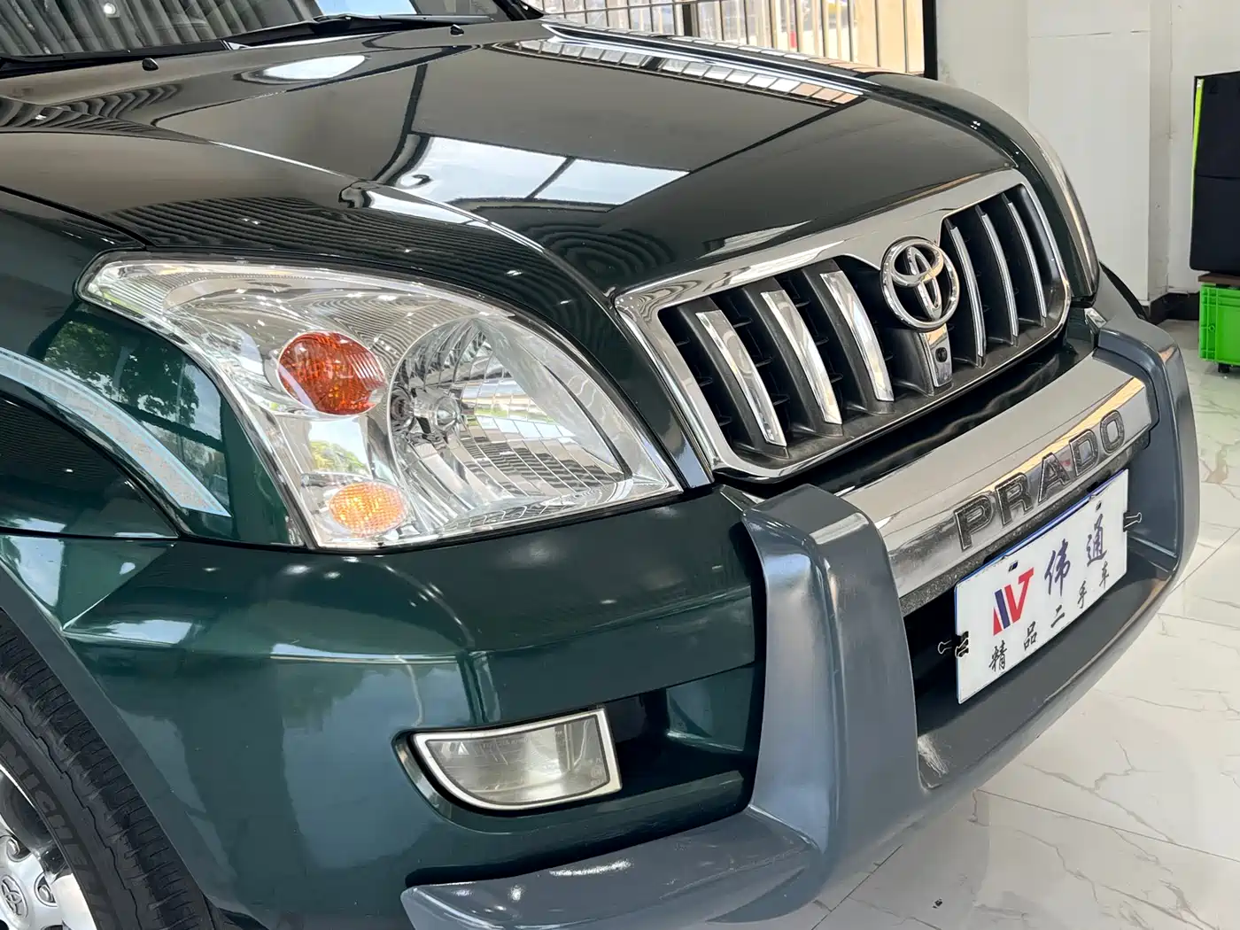 Toyota Prado (Import) 2004 VX 4.0 фото 4