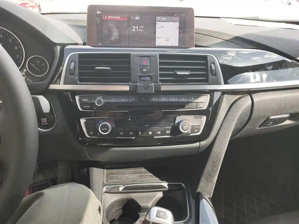 BMW 3 Series 2019 320Li Fashion Type фото 13