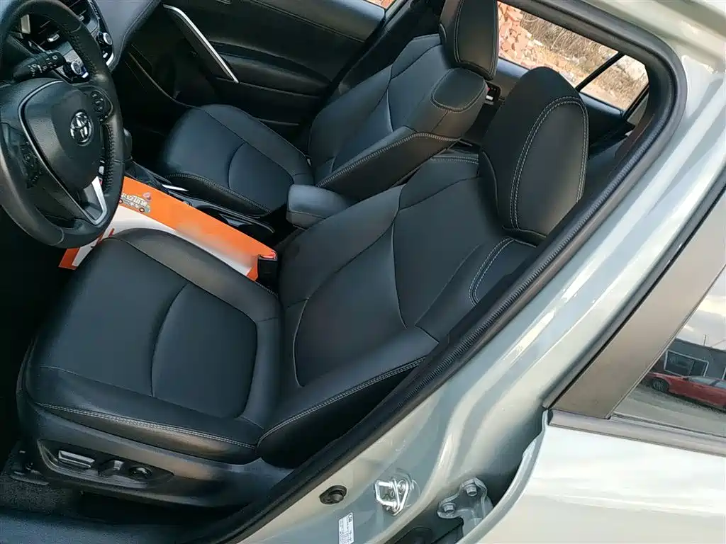Toyota Corolla Cross 2022 2.0L Flagship Edition фото 12
