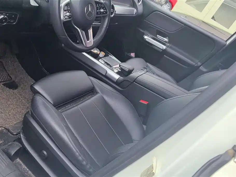 Mercedes-Benz GLB 2020 GLB 200 Dynamic фото 9