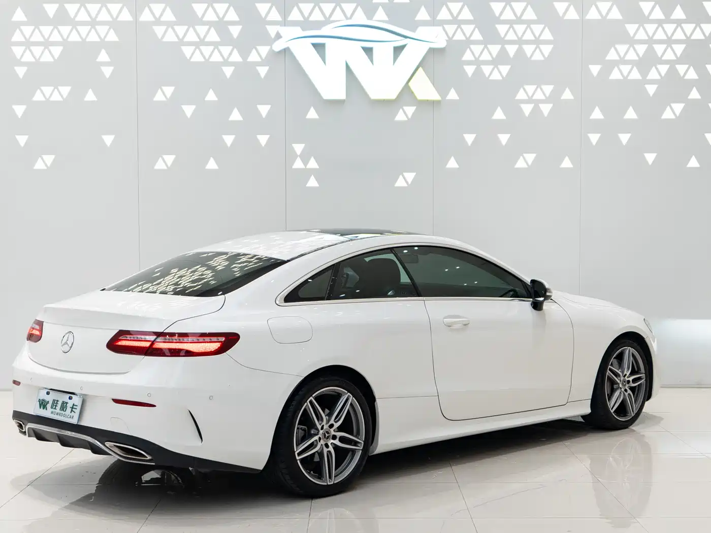 Mercedes-Benz E-Class (Import) 2019 E 200 Coupe фото 5