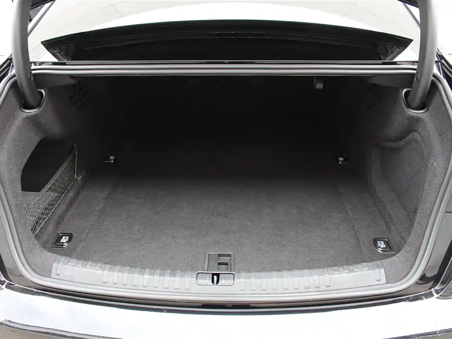 Audi A6L 2023 45 TFSI quattro Premium Dynamic фото 12