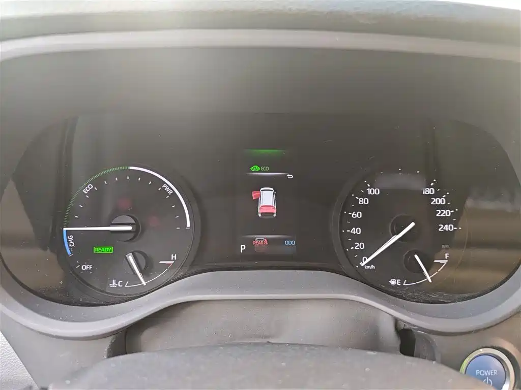Toyota Sienna 2021 2.5L Hybrid Premium Edition фото 8