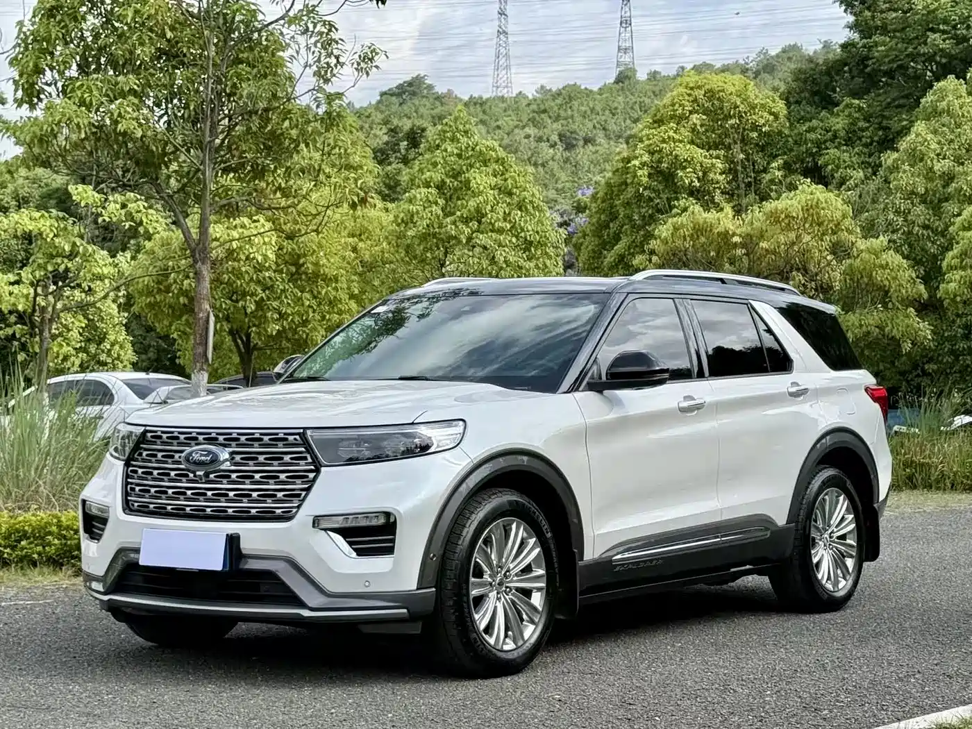 Ford Explorer 2020 EcoBoost 285 AWD Titanium Edition 7-Seater