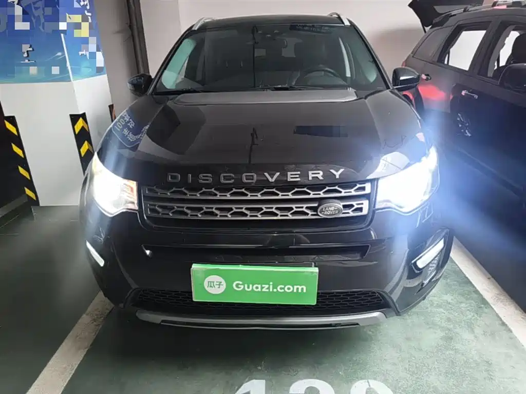 Land Rover Discovery Sport 2018 240PS SE Edition фото 3