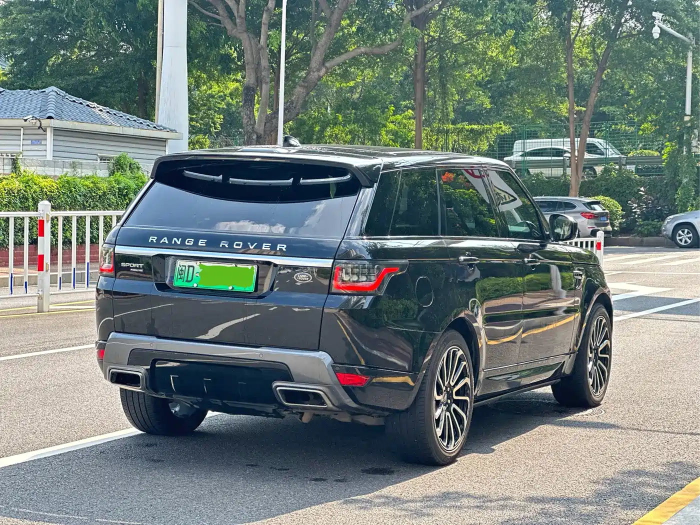 Land Rover Range Rover Sport PHEV 2019 2018 Model P400e