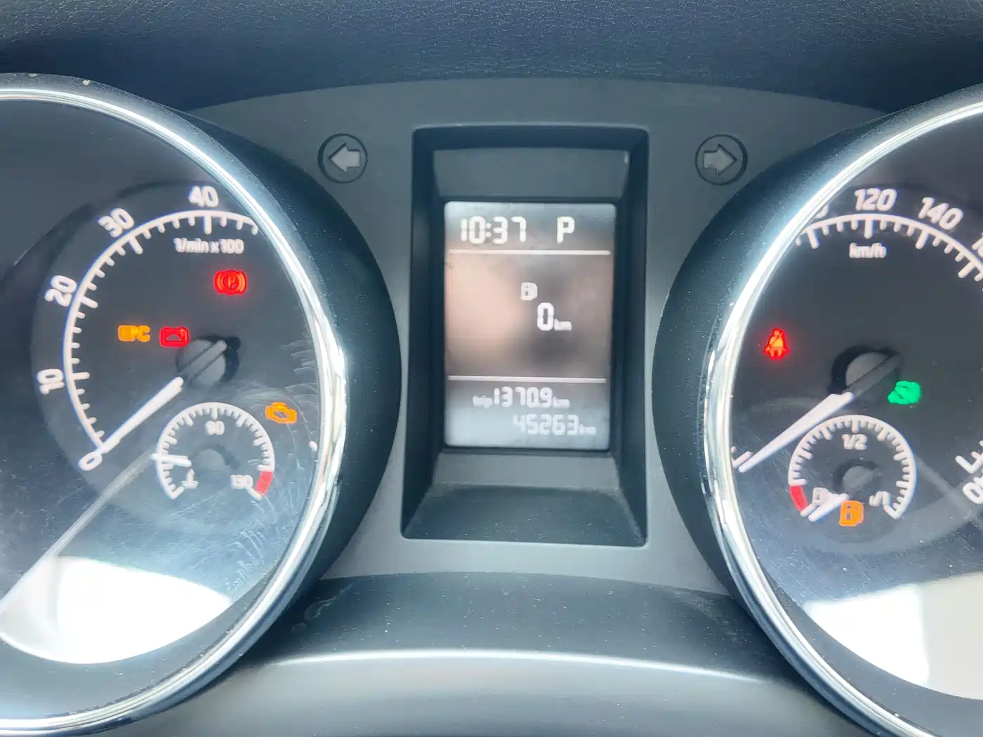 Škoda Yeti 2017 TSI280 DSG Advance фото 8