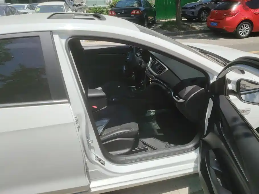 Buick Excelle 2021 Facelift Exemplar 1.5L Auto Elite фото 8