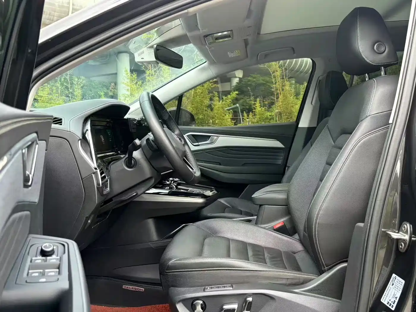 Volkswagen Talagon 2023 Facelift 380TSI 4WD Luxury Premium Pro Edition 6-Seater фото 7