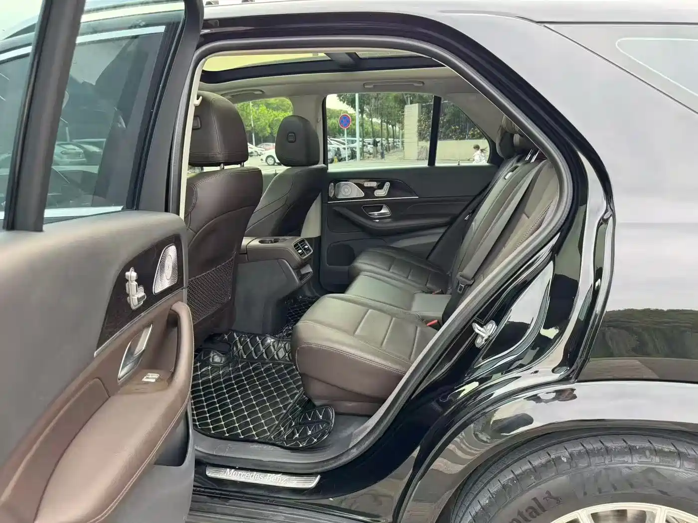 Mercedes-Benz GLE 2020 GLE 350 4MATIC Fashion фото 6