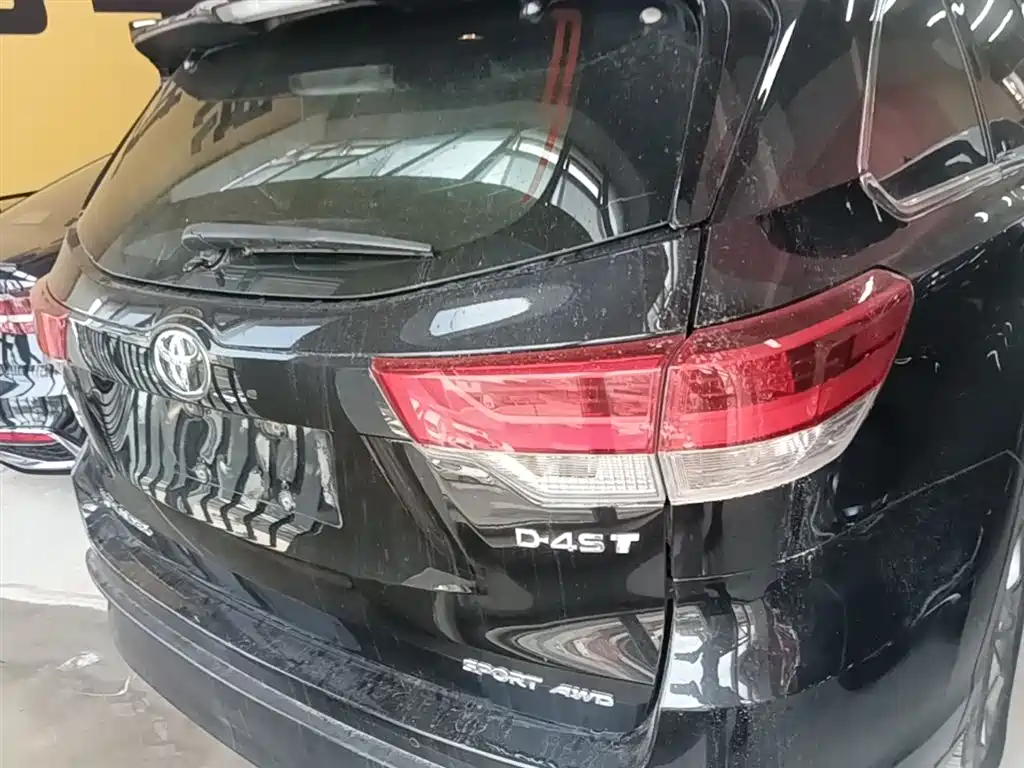 Toyota Highlander 2018 2.0T 4WD Premium 7-seater (China V) фото 6
