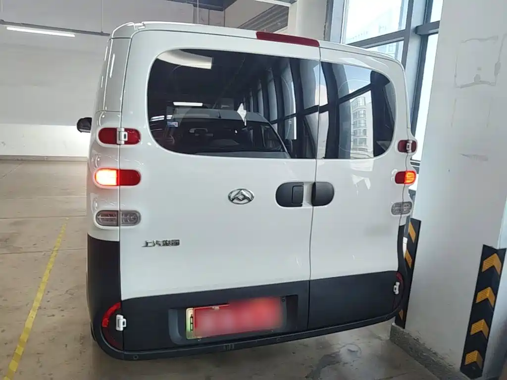 SAIC Maxus Dana V1 2025 2025 Model V1+ Short Wheelbase Low Roof Multi-purpose Version (42kWh)