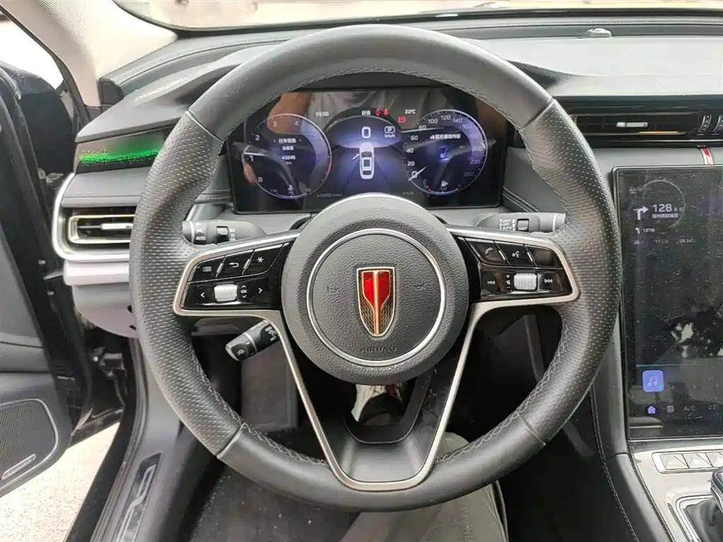 Hongqi H5 2024 2.0T Automatic Smart Connect Flag Smooth Edition фото 11