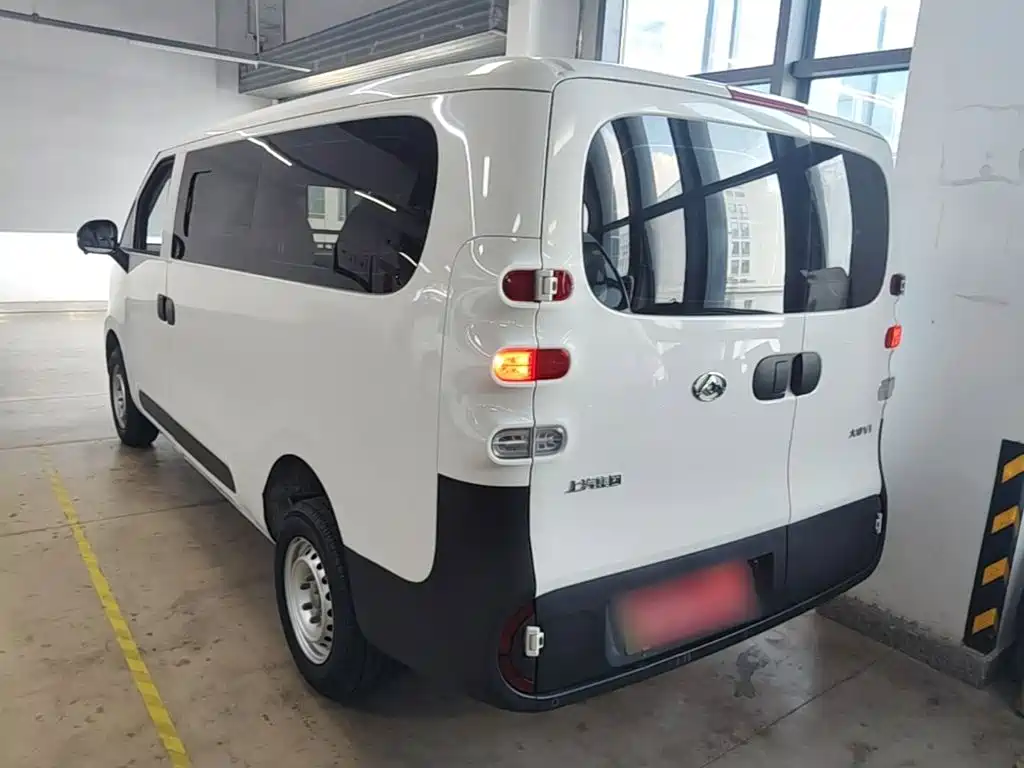 SAIC Maxus Dana V1 2025 2025 Model V1+ Short Wheelbase Low Roof Multi-purpose Version (42kWh)
