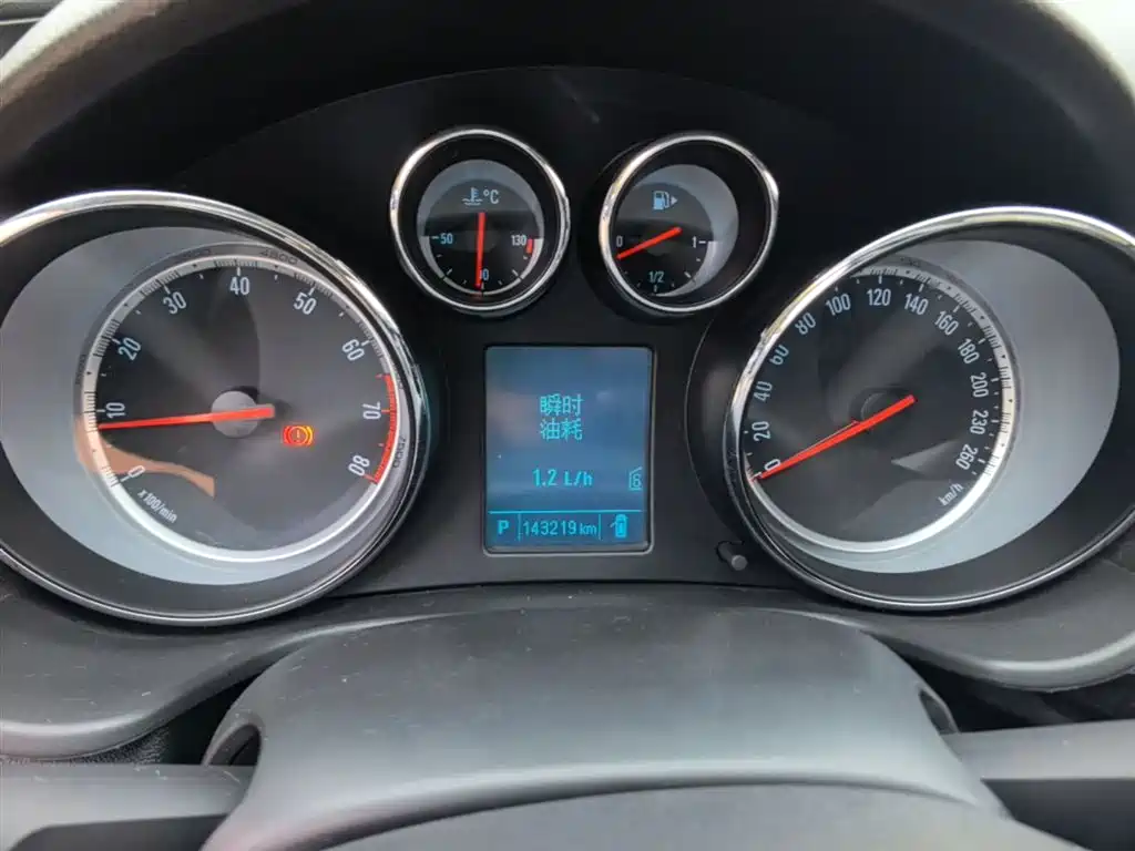 Buick Regal 2015 1.6T Leading Tech Edition фото 12