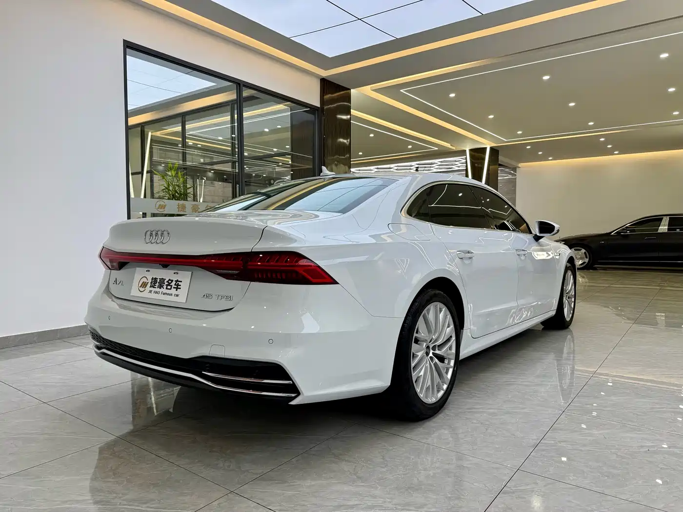 Audi A7L 2022 45 TFSI S-line Dream Builder Crystal Package фото 13