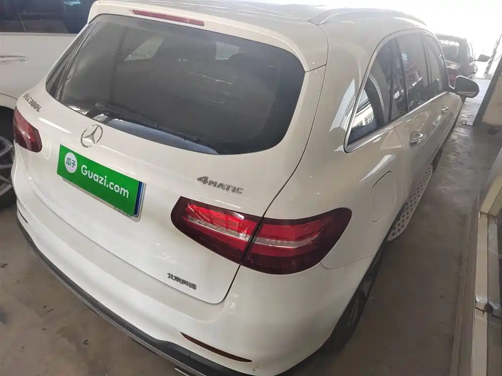 Mercedes-Benz GLC 2019 GLC 260 L 4MATIC Dynamic фото 23