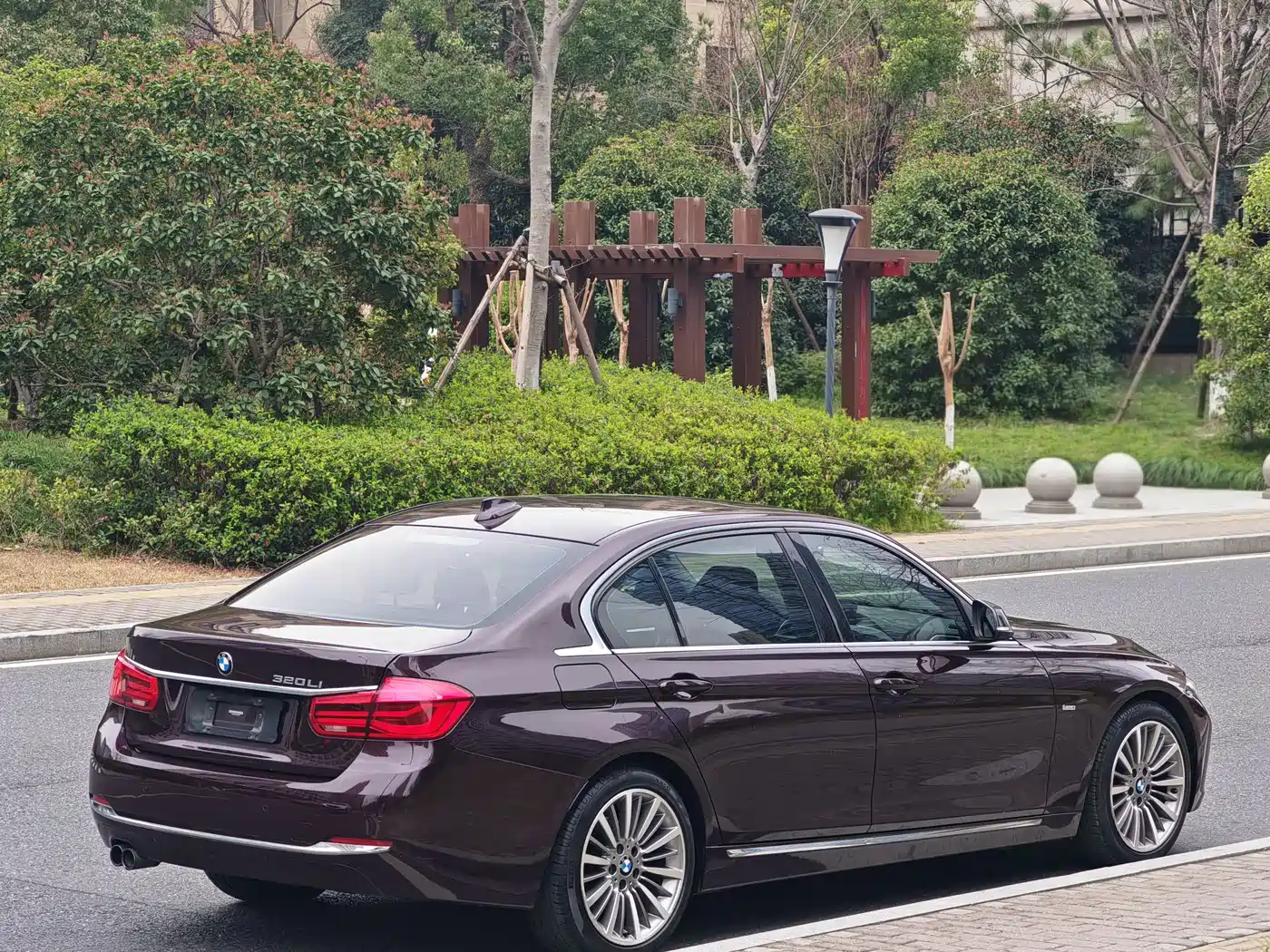 BMW 3 Series 2017 320Li Luxury Design Package фото 19