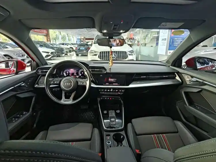 Фото 8 - Audi A3