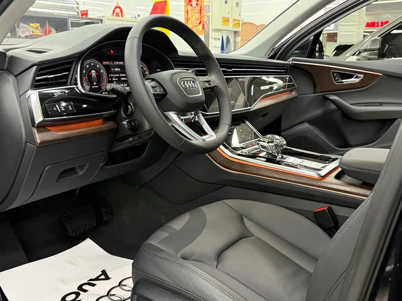 Audi Q7 2021 45 TFSI quattro S line Sport фото 8