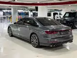 Фото 6 - Audi S8