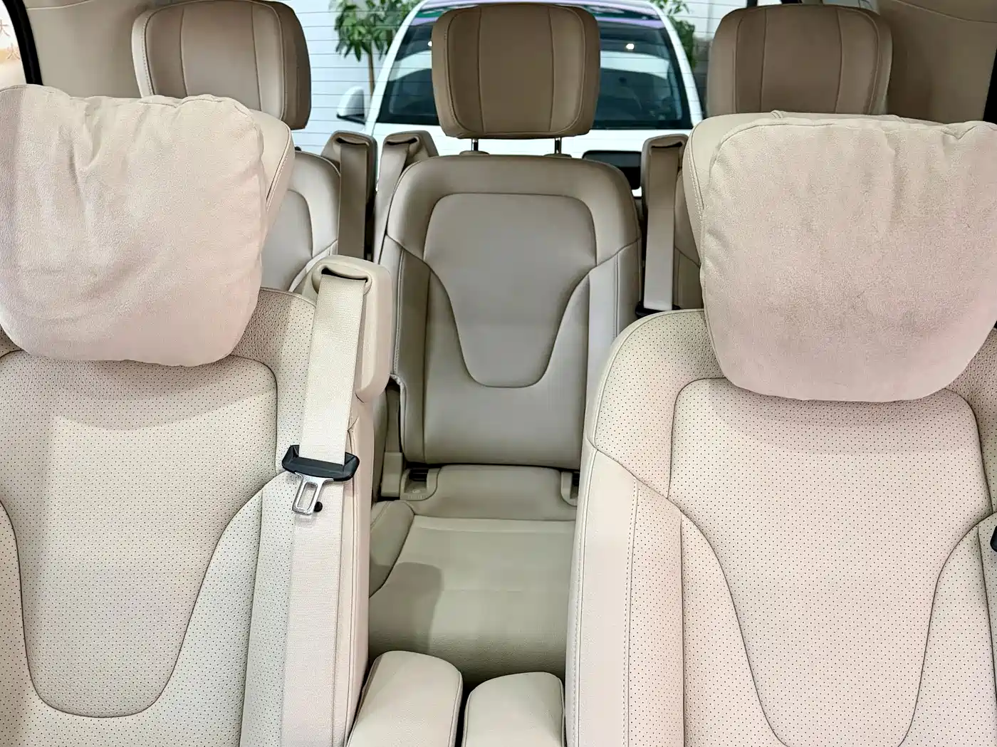 Mercedes-Benz V-Class 2021 V 260 L Long Wheelbase Premium Edition фото 7