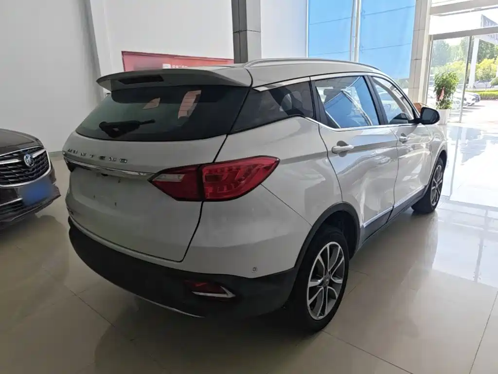 Hanteng Auto Hanteng X5 2018 2018 1.5T CVT New Year Edition