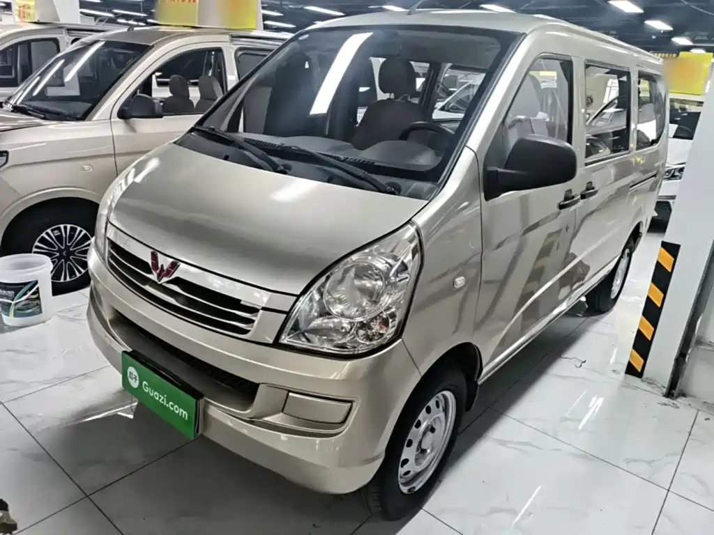 Wuling Motors Wuling Rongguang 2017 2015 1.2L S Base CNG