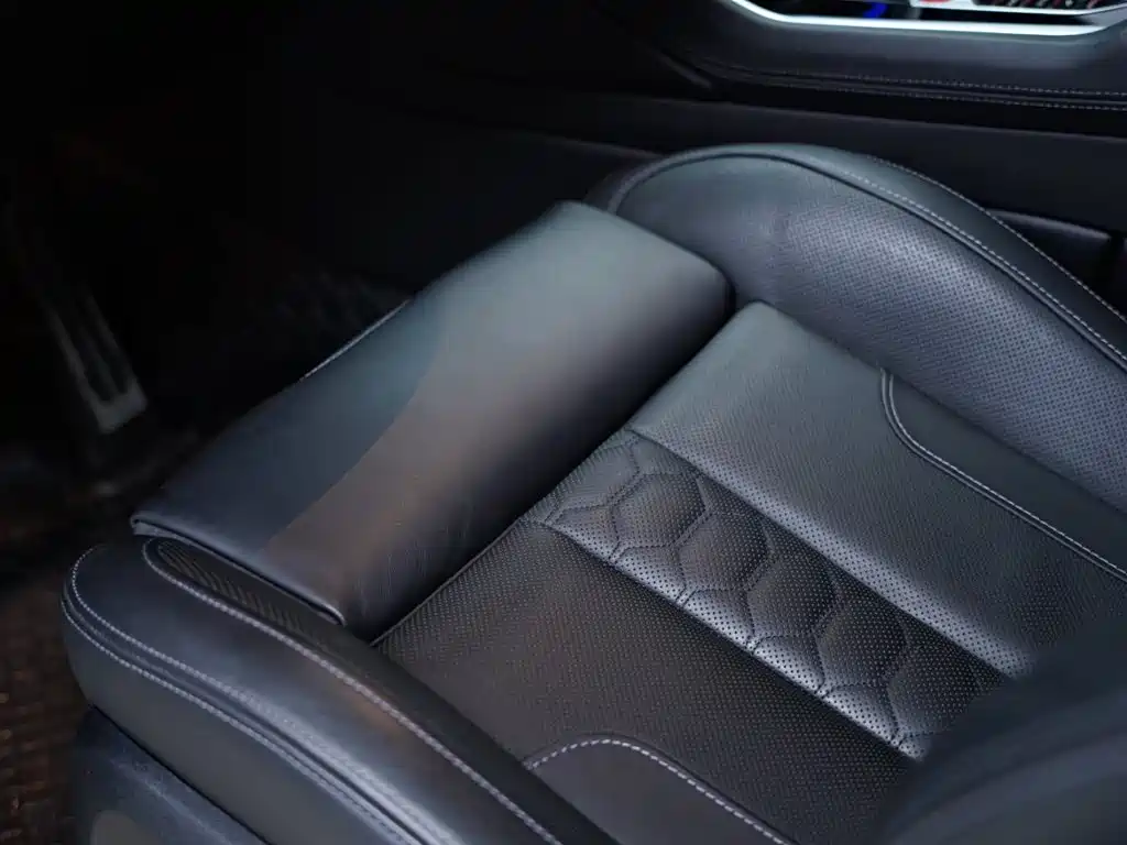 BMW X6 M 2022 X6 M фото 27