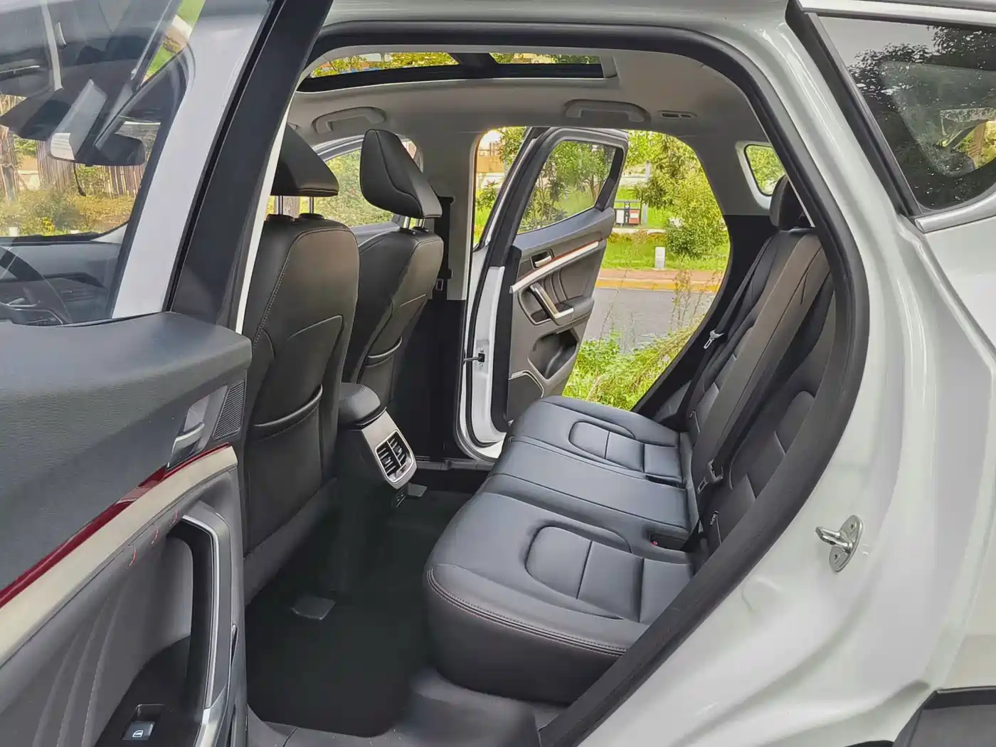 Haval H4 2019 2019 1.5GDIT DCT Luxury Smart Connect Edition China V