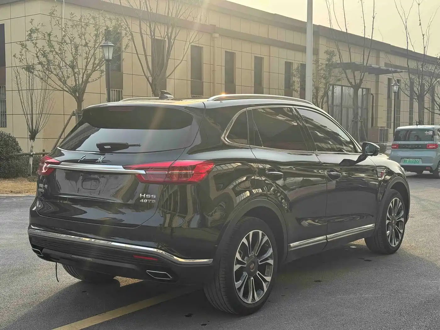 Hongqi HS5 2019 2.0T Smart Connect Enjoy 4WD Edition фото 9