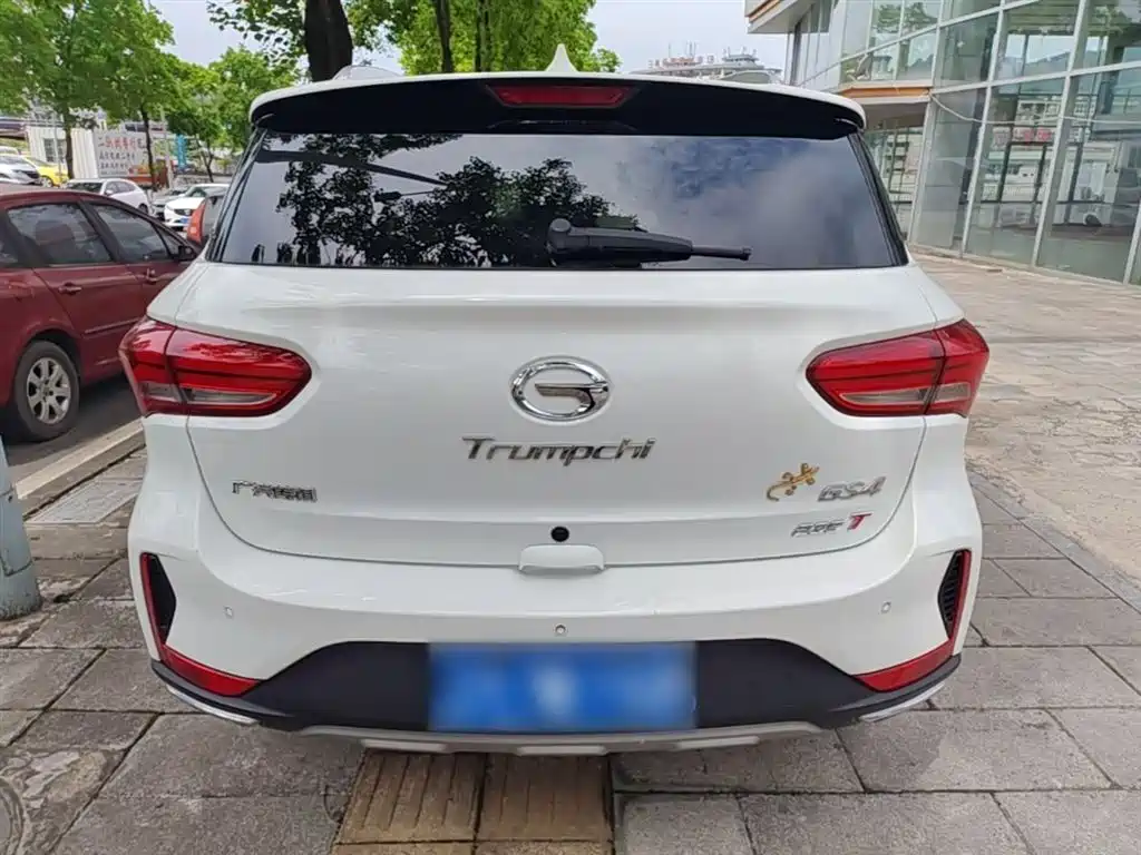 GAC Trumpchi Trumpchi GS4 2018 235T Automatic 2WD Luxury Smart Connect фото 6