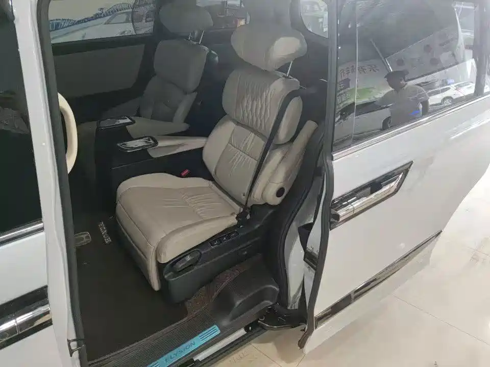 Honda Elysion 2024 2024 2.0L e:HEV Luxury Edition
