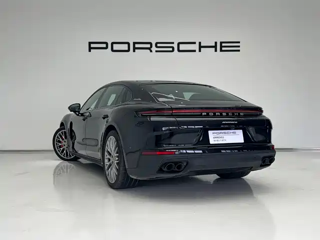 Porsche Panamera 2026 Panamera Executive Long Wheelbase 2.9T — фото 3