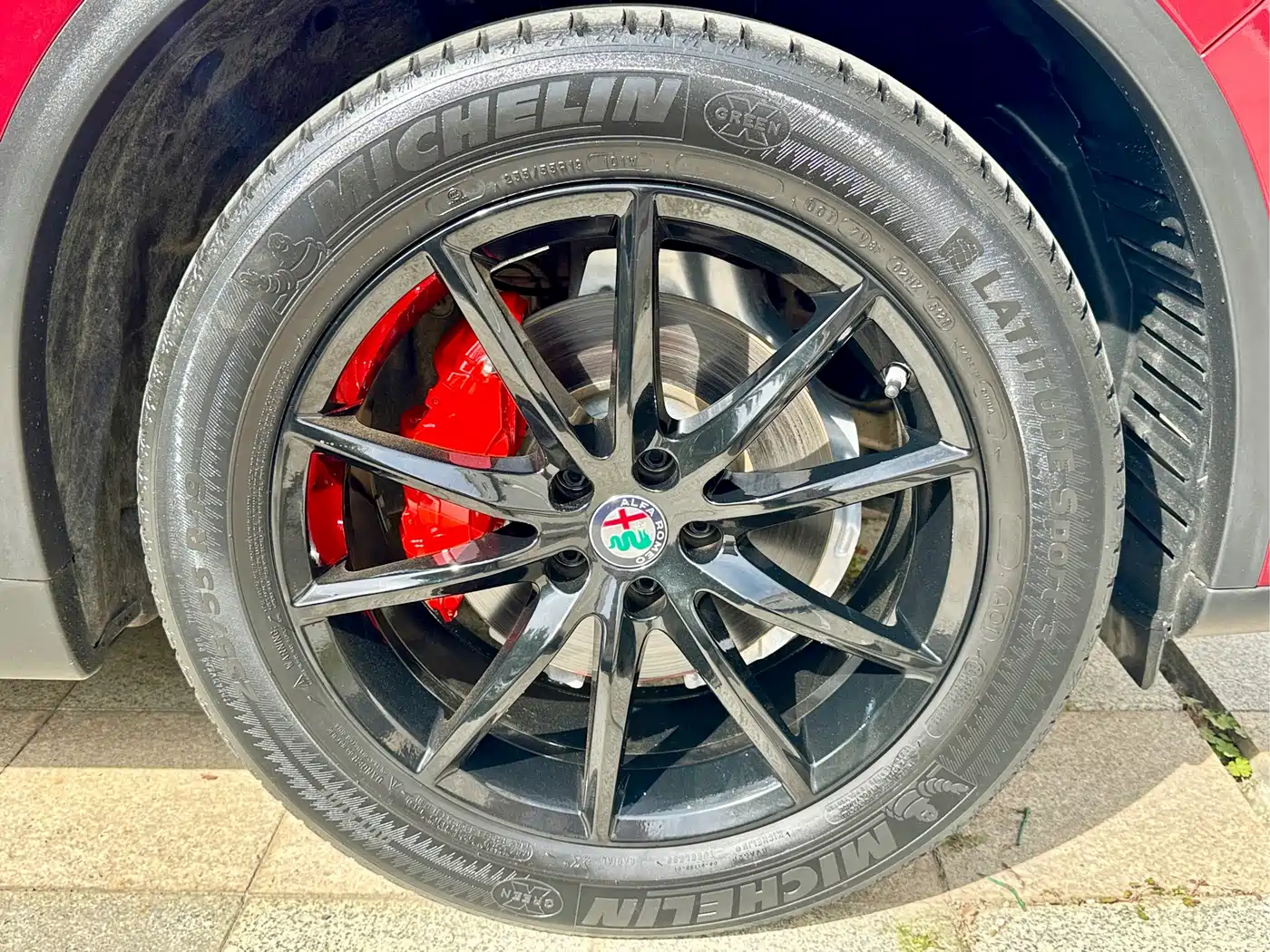 Alfa Romeo Stelvio 2017 2017 2.0T 280HP Luxury