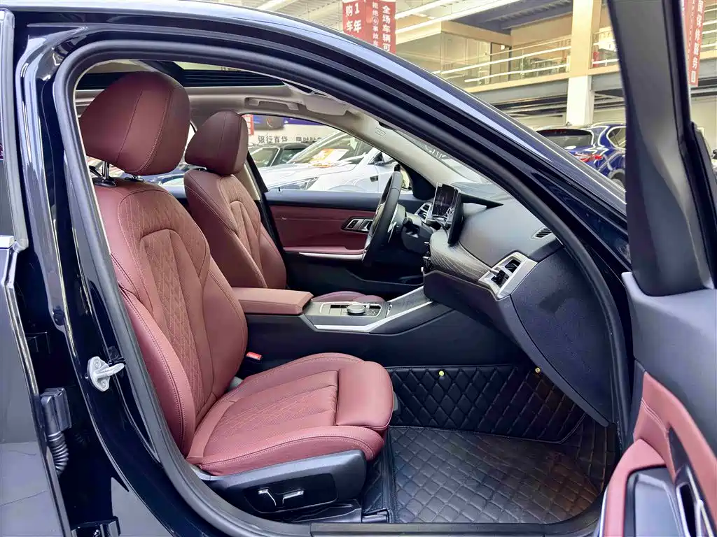 BMW 3 Series 2025 325Li M Sport Package фото 5