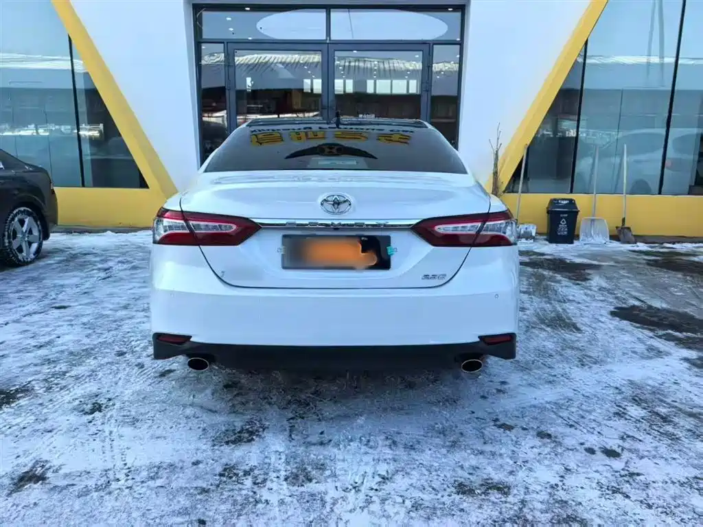 Toyota Camry 2021 2.5G Luxury Edition фото 9