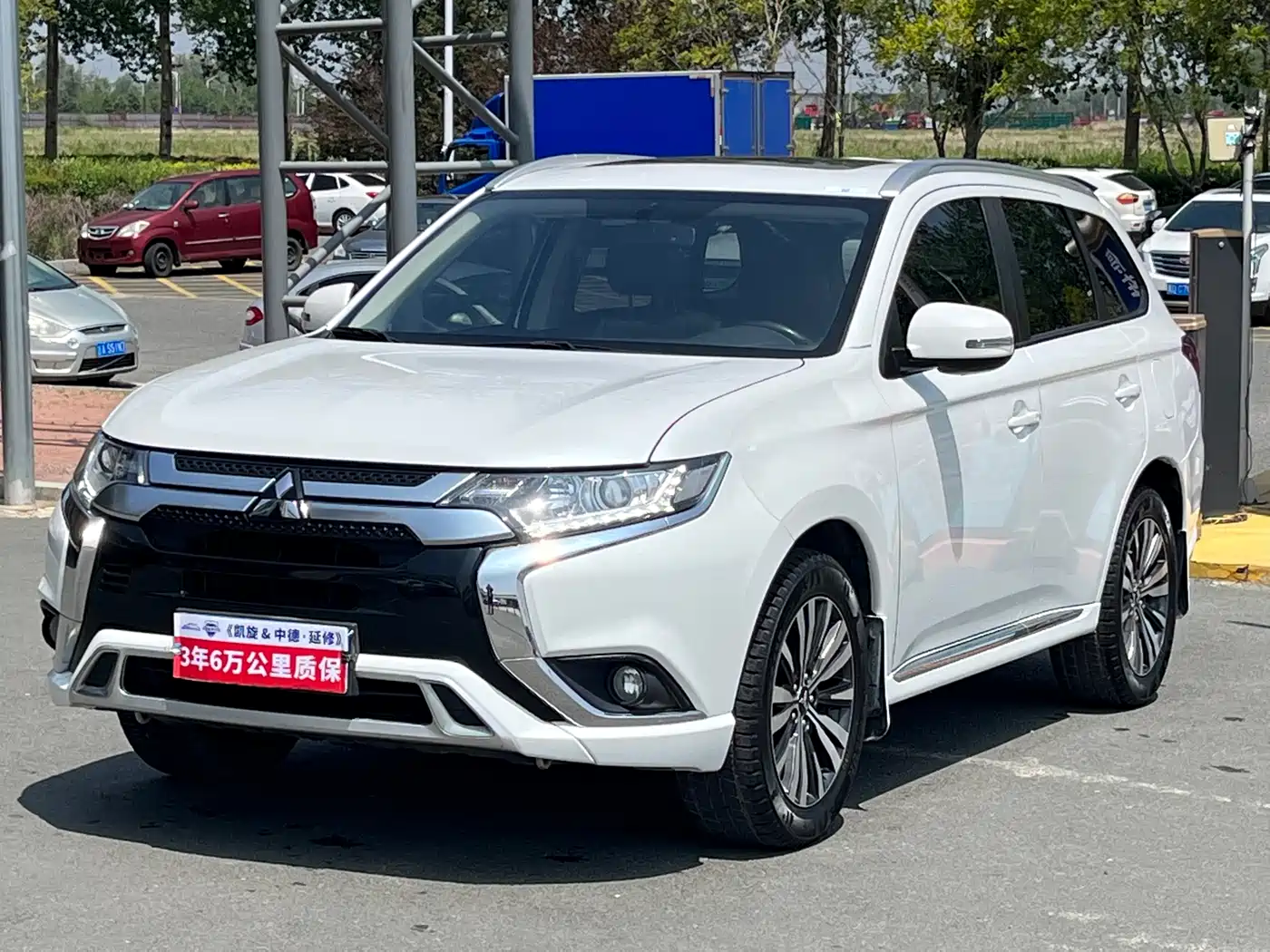 Mitsubishi Outlander 2021 Facelift 2.0L 2WD Premium Edition 5-Seater