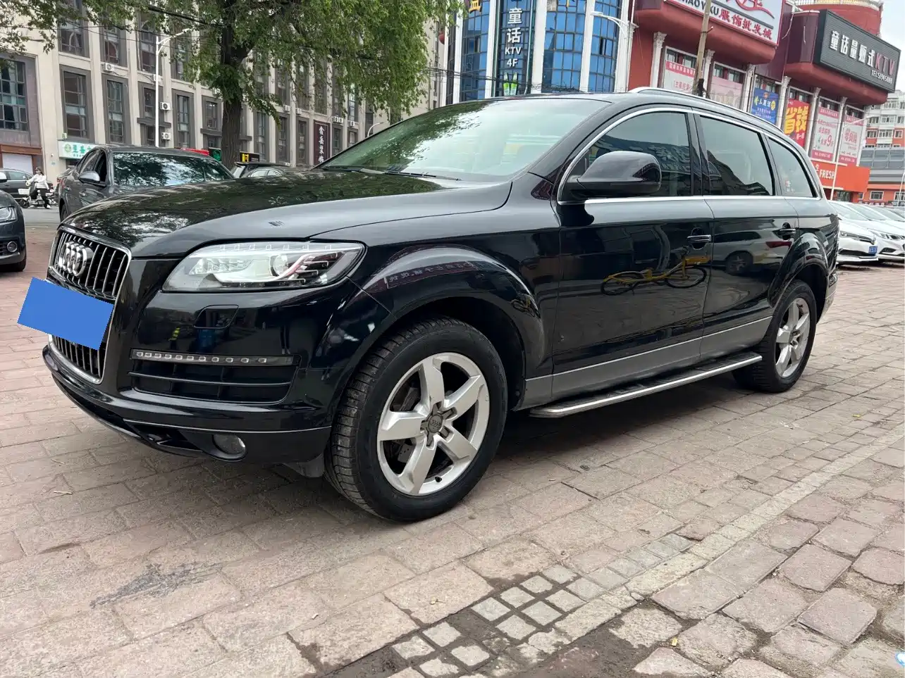 Фото 1 - Audi Q7