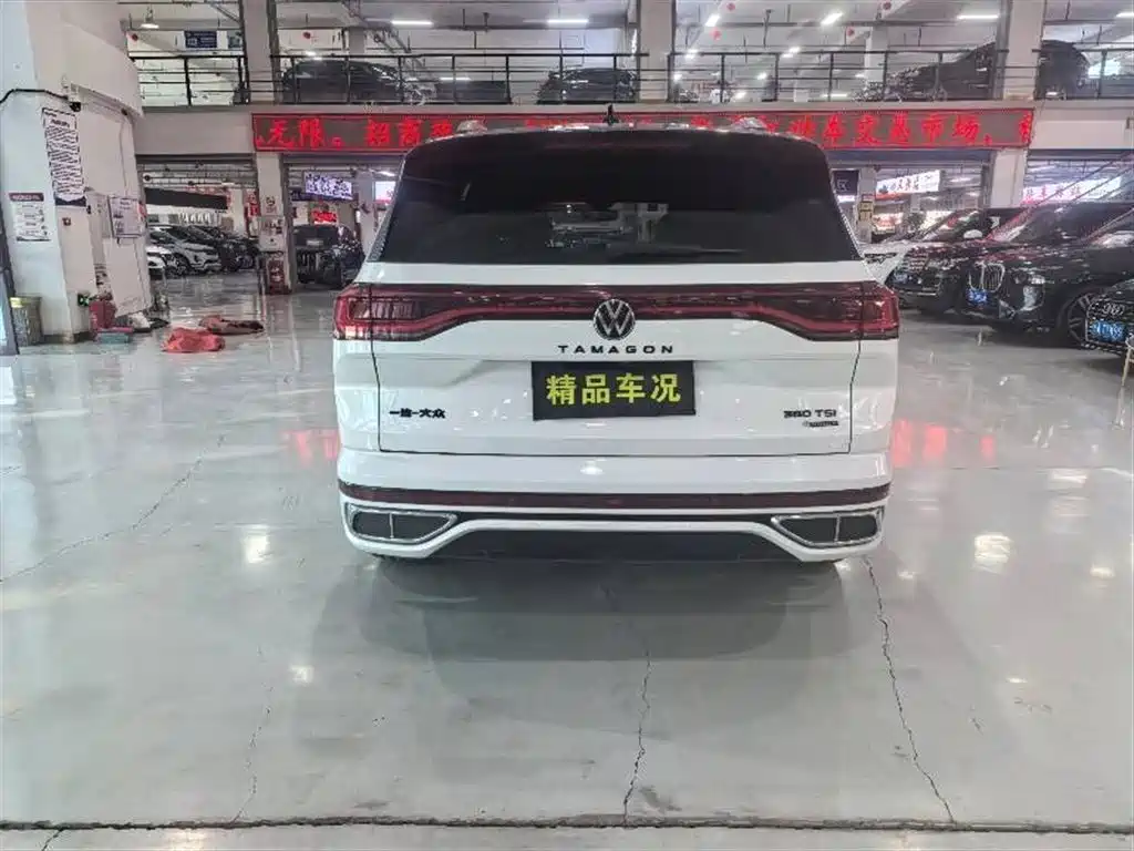 Volkswagen Talagon 2022 380TSI 4WD R-Line Explorer Edition 6-seater фото 5