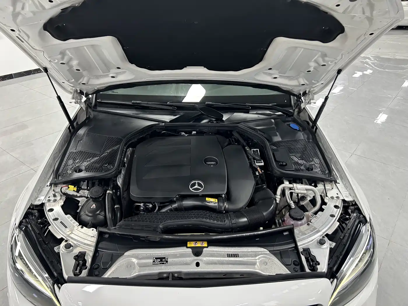 Mercedes-Benz C-Class 2021 C 260 L Sport Starry Exclusive Edition фото 17
